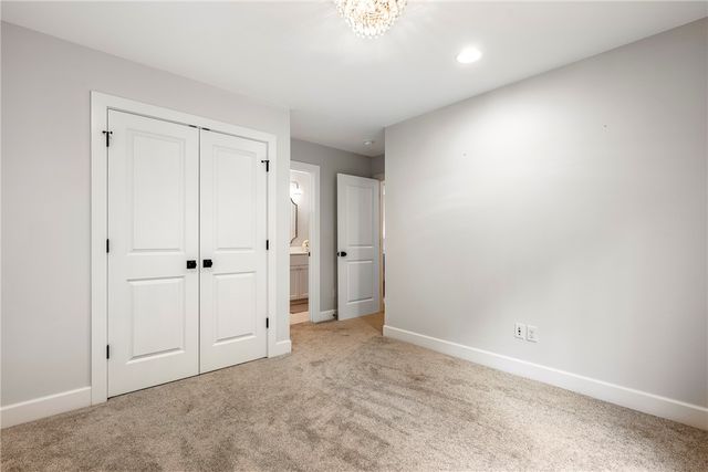 5226 Brookmere Street, Rogers, AR 72758