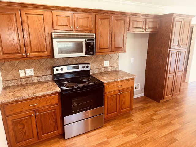 223 Greenwood Dr, Smithville, TN 37166