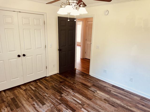 223 Greenwood Dr, Smithville, TN 37166