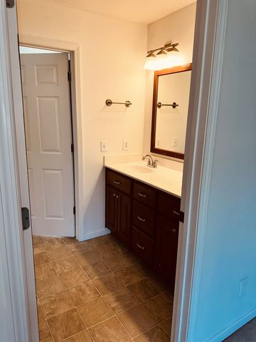 223 Greenwood Dr, Smithville, TN 37166