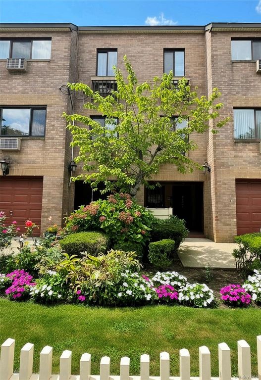 153-14 83rd Street 5D-U, Howard Beach, NY 11414 — exterior