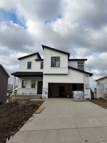 424 Napoli Avenue, West Des Moines, IA 50266