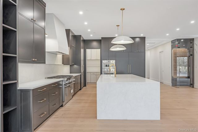 523 Long Beach Road, Nissequogue, NY 11780