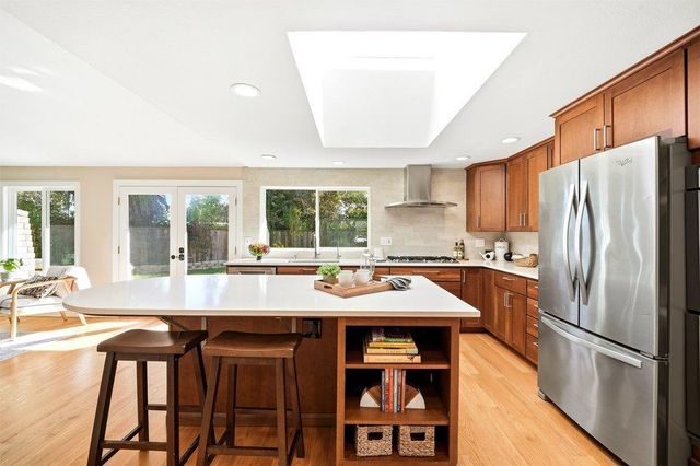 6270 Tweedholm Court, San Jose, CA 95120