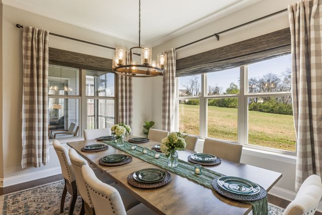 324 River Bluff Dr, Franklin, TN 37064