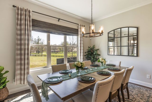 324 River Bluff Dr, Franklin, TN 37064