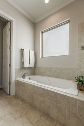 324 River Bluff Dr, Franklin, TN 37064