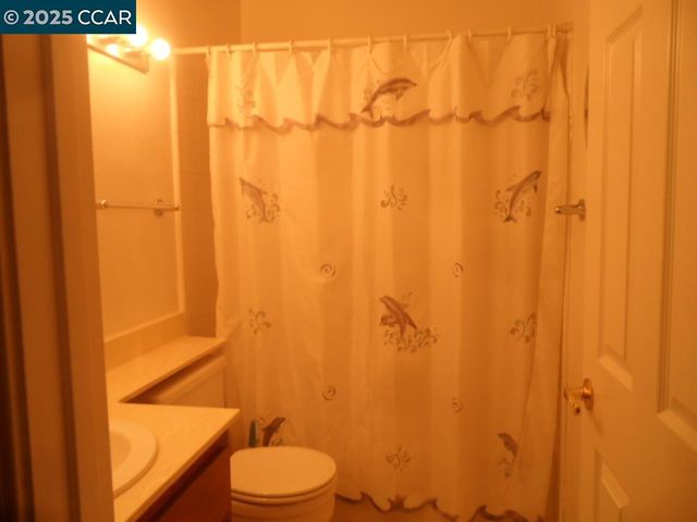 1405 Hull Ln, Martinez, CA 94553