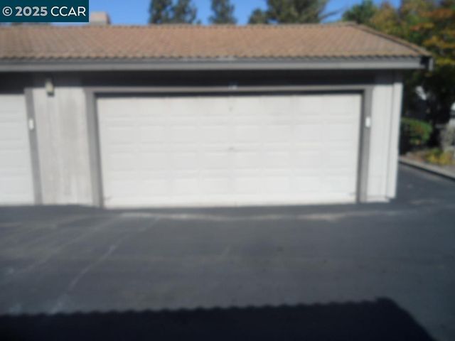 1405 Hull Ln, Martinez, CA 94553