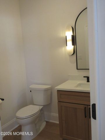 85 Lamb Lane, Manalapan, NJ 07726