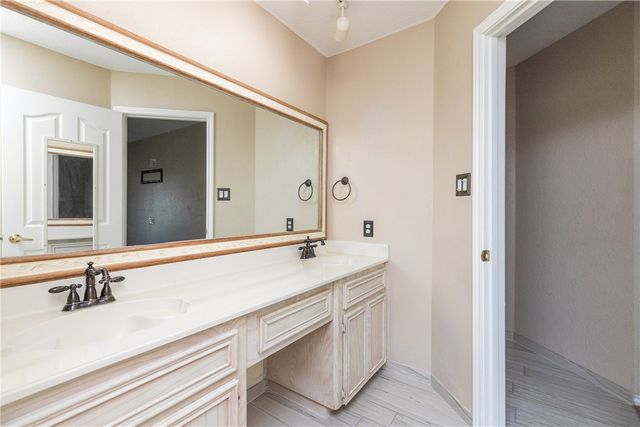 14882 Highland Mist Dr, Corpus Christi, TX 78418