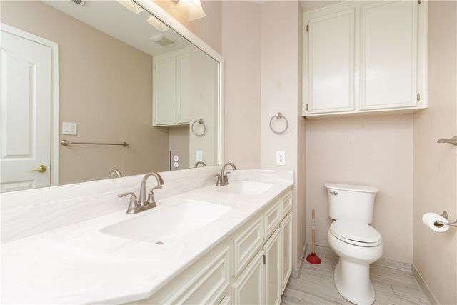 14882 Highland Mist Dr, Corpus Christi, TX 78418