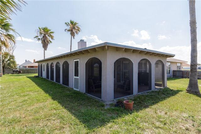 14882 Highland Mist Dr, Corpus Christi, TX 78418