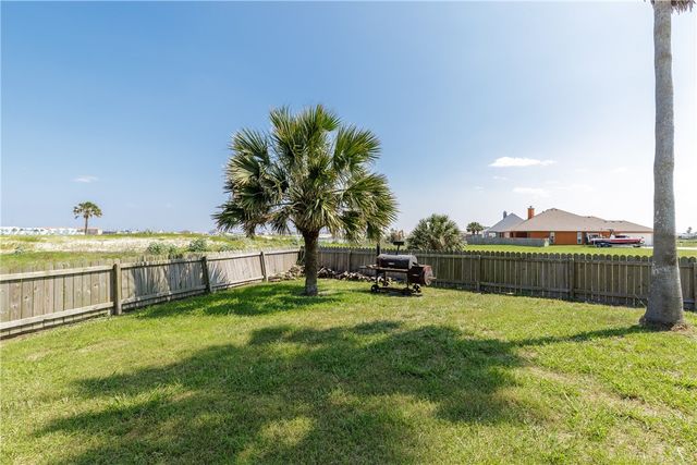 14882 Highland Mist Dr, Corpus Christi, TX 78418