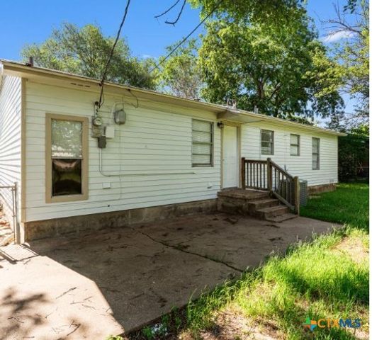 1004 S 5th Street, Copperas Cove, TX 76522