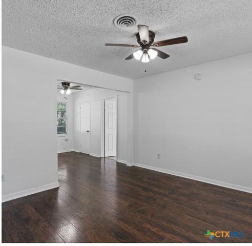 1004 S 5th Street, Copperas Cove, TX 76522