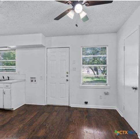 1004 S 5th Street, Copperas Cove, TX 76522