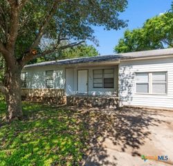 1004 S 5th Street, Copperas Cove, TX 76522