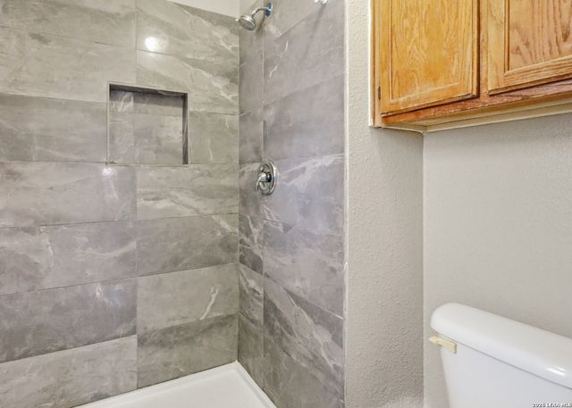 13422 PEBBLE CIR, San Antonio, TX 78217