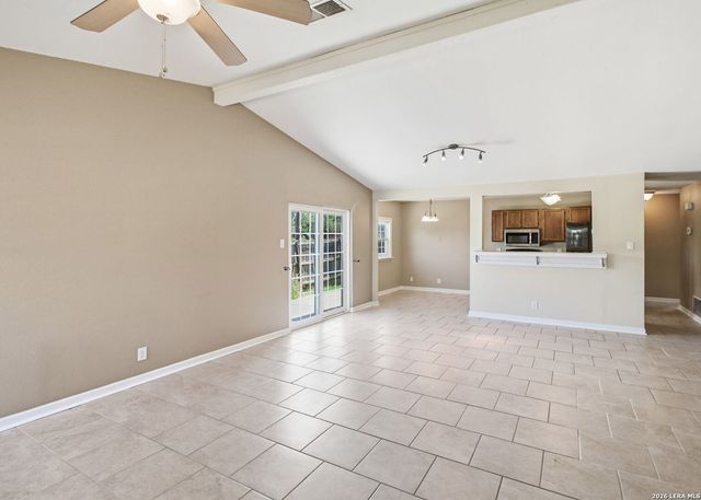 13422 PEBBLE CIR, San Antonio, TX 78217