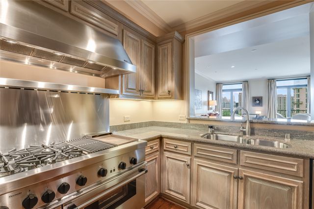 3505 Turtle Creek Boulevard 9E, Dallas, TX 75219