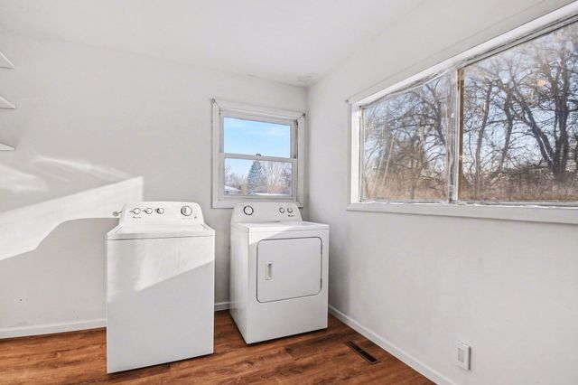 118 Schirmer Parkway, Buchanan, MI 49107