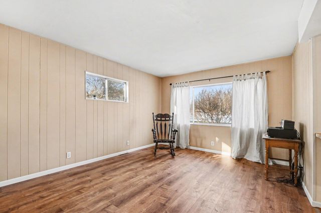 118 Schirmer Parkway, Buchanan, MI 49107