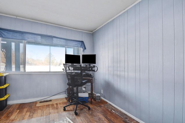 118 Schirmer Parkway, Buchanan, MI 49107