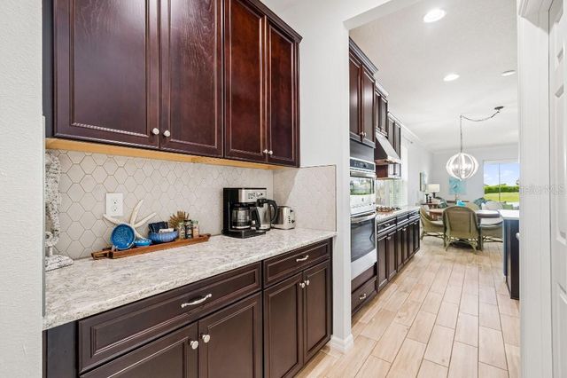 10531 PIEDRA DRIVE, Palmetto, FL 34221
