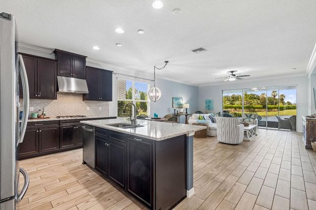 10531 PIEDRA DRIVE, Palmetto, FL 34221