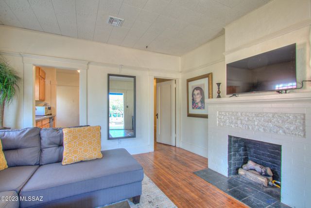 926 N 3rd Avenue, Tucson, AZ 85705