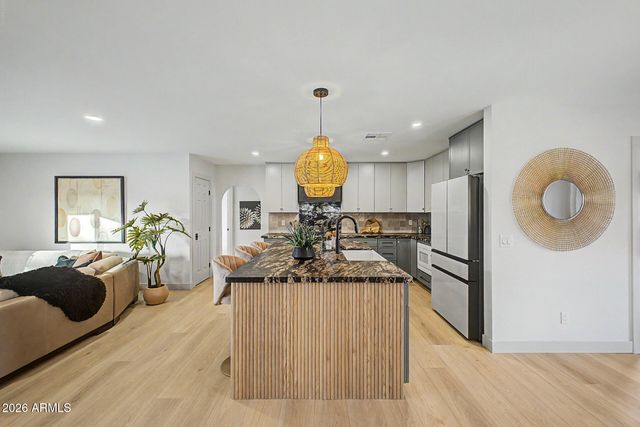 2532 E Sahuaro Drive, Phoenix, AZ 85028