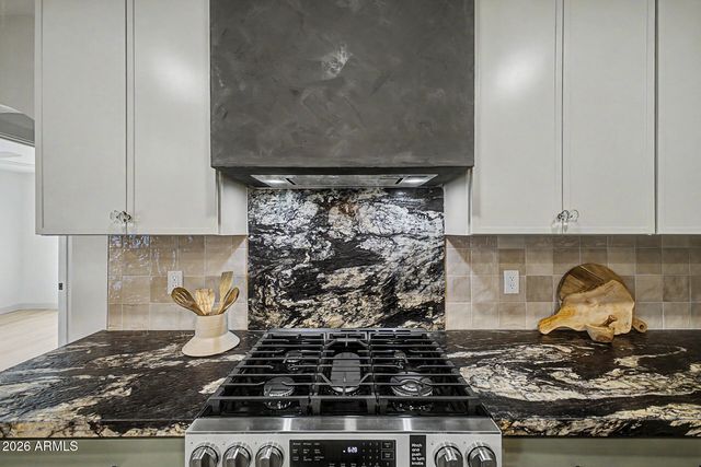 2532 E Sahuaro Drive, Phoenix, AZ 85028