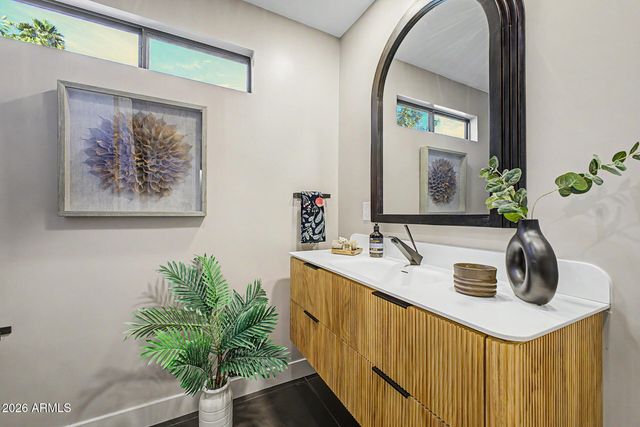 2532 E Sahuaro Drive, Phoenix, AZ 85028