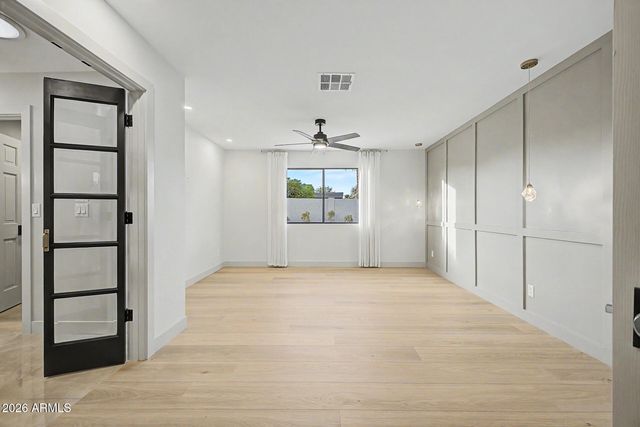 2532 E Sahuaro Drive, Phoenix, AZ 85028