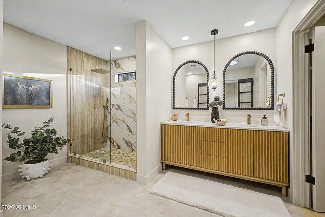 2532 E Sahuaro Drive, Phoenix, AZ 85028