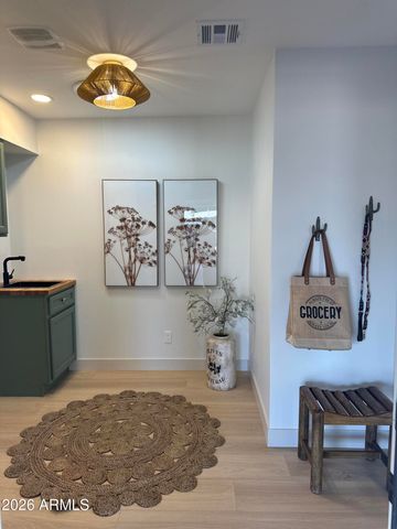 2532 E Sahuaro Drive, Phoenix, AZ 85028