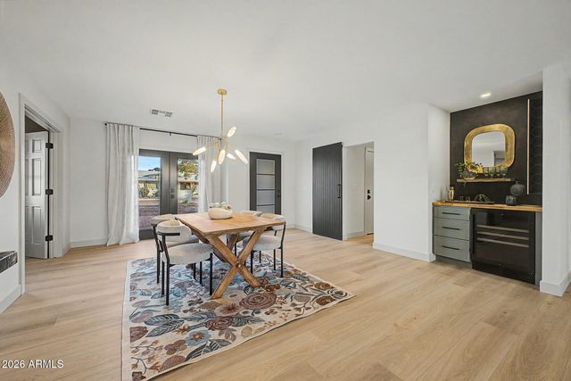 2532 E Sahuaro Drive, Phoenix, AZ 85028