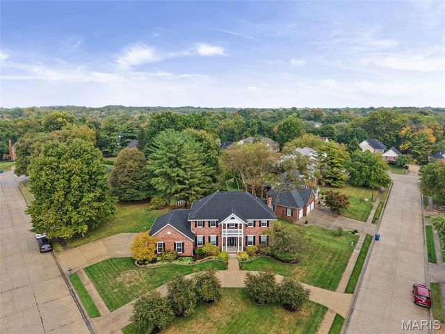 52 Birdie Court, Edwardsville, IL 62025