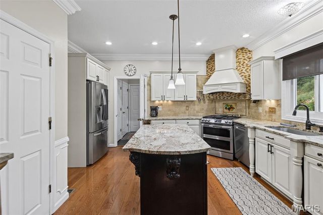 52 Birdie Court, Edwardsville, IL 62025