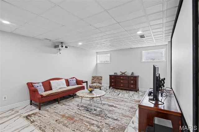 52 Birdie Court, Edwardsville, IL 62025