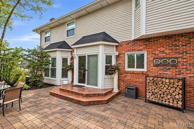 52 Birdie Court, Edwardsville, IL 62025