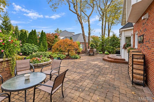52 Birdie Court, Edwardsville, IL 62025