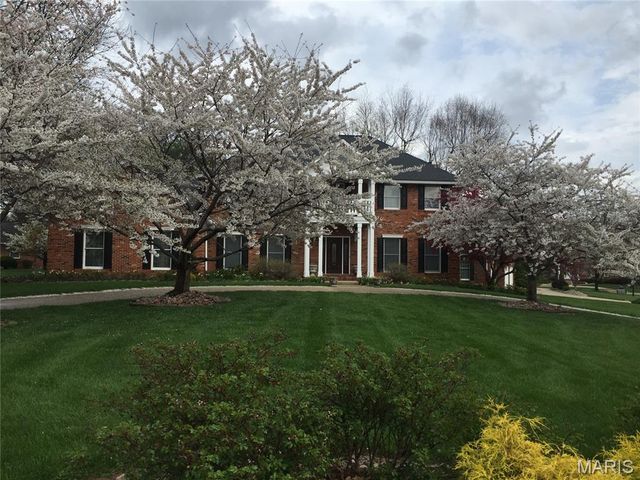 52 Birdie Court, Edwardsville, IL 62025