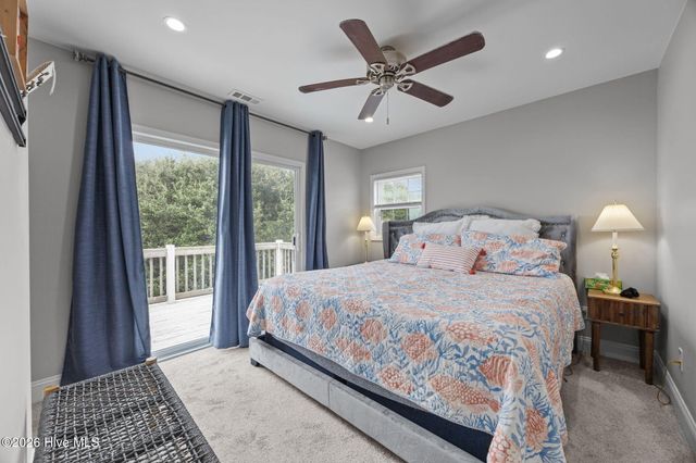 219 Oyster Lane, N Topsail Beach, NC 28460