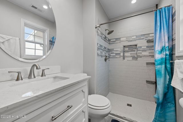 219 Oyster Lane, N Topsail Beach, NC 28460