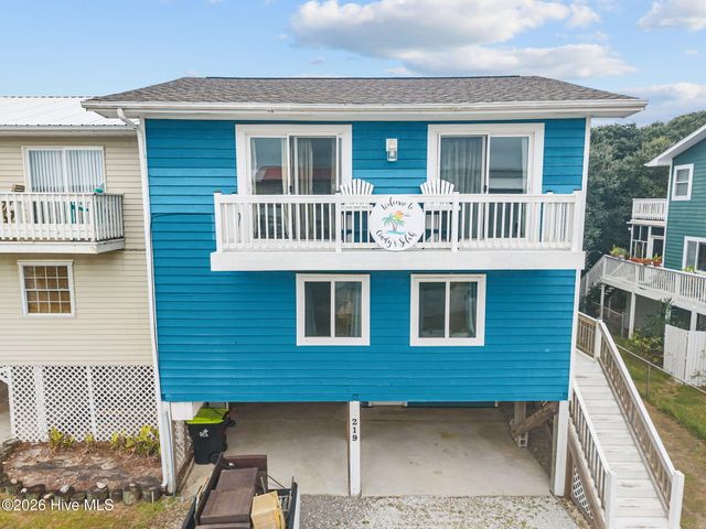 219 Oyster Lane, N Topsail Beach, NC 28460