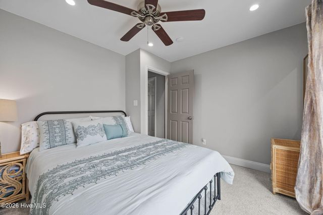 219 Oyster Lane, N Topsail Beach, NC 28460