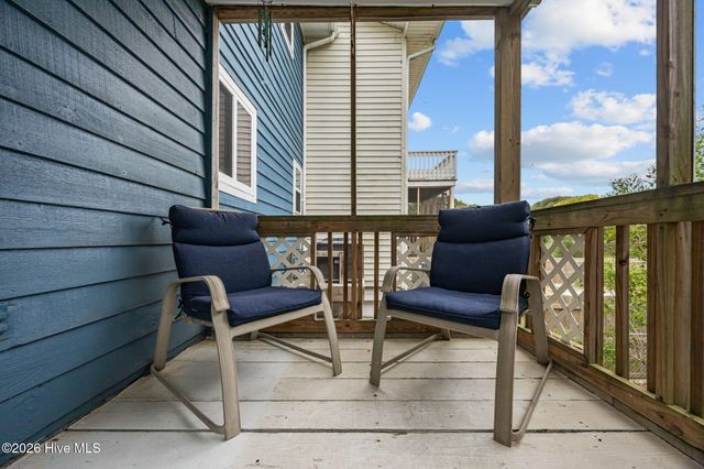 219 Oyster Lane, N Topsail Beach, NC 28460