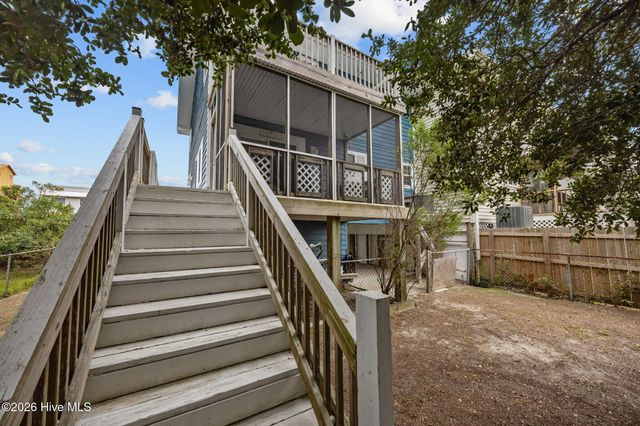 219 Oyster Lane, N Topsail Beach, NC 28460